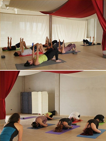 Gruppe beim Yoga mit Heidrun auf La Palma